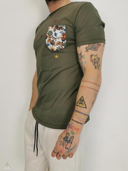 Tshirt ricamo verde